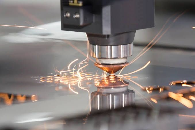 Laser Micromachining Systems: A Guide to Precision Manufacturing Methods