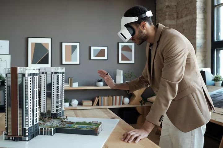 Guide To VR in Real Estate: Virtual Property Tours Explained