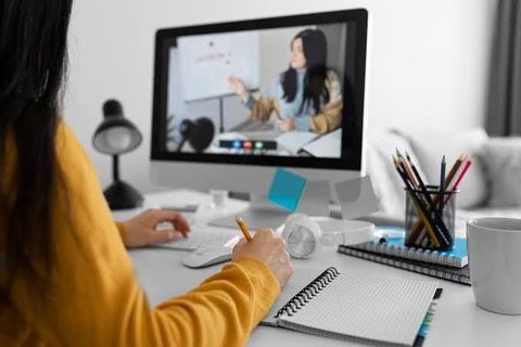 Online Education Guide: Understanding Digital Learning and Virtual Classrooms