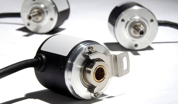 Encoder Guide: Understanding Types, Functions, and Industrial Applications